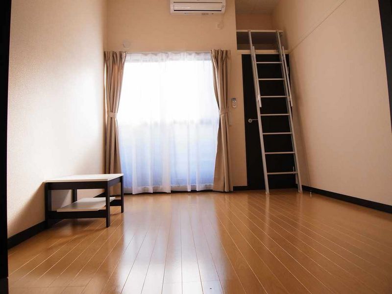 レオネクストＩＮＡＧＩ 居間
