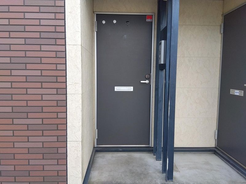 レオネクスト富士Ⅱ 玄関