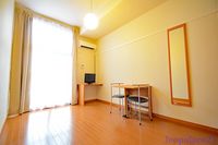 レオパレス立場Ⅱ 居間
