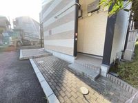 レオパレスブルーレイク唐崎 エントランス