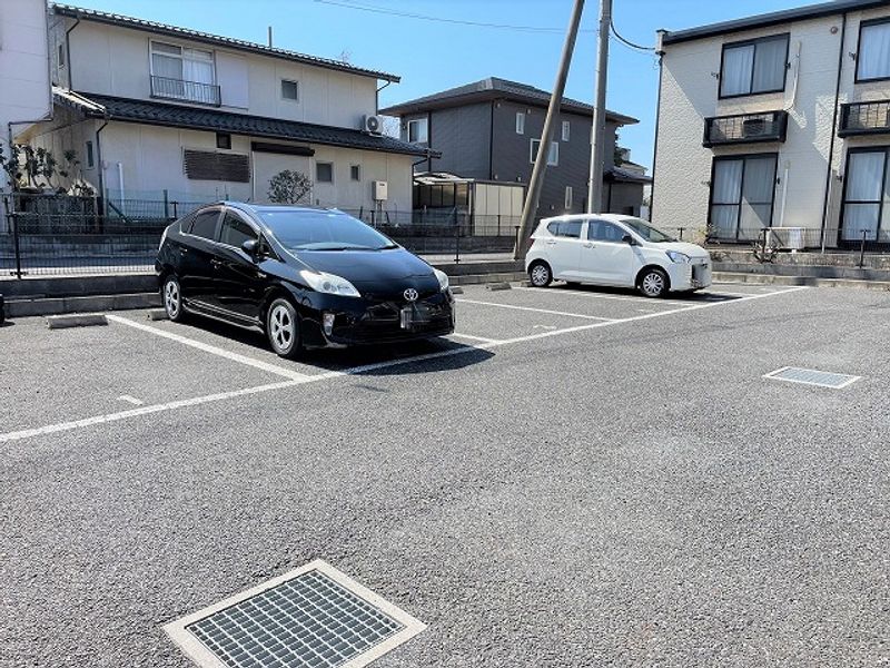 レオパレスサンクレール柏Ｃ 駐車場