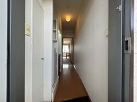 レオパレスピュアタウン 玄関