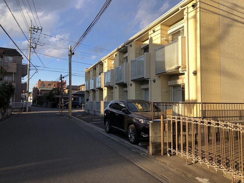 レオネクストシベール 駐車場