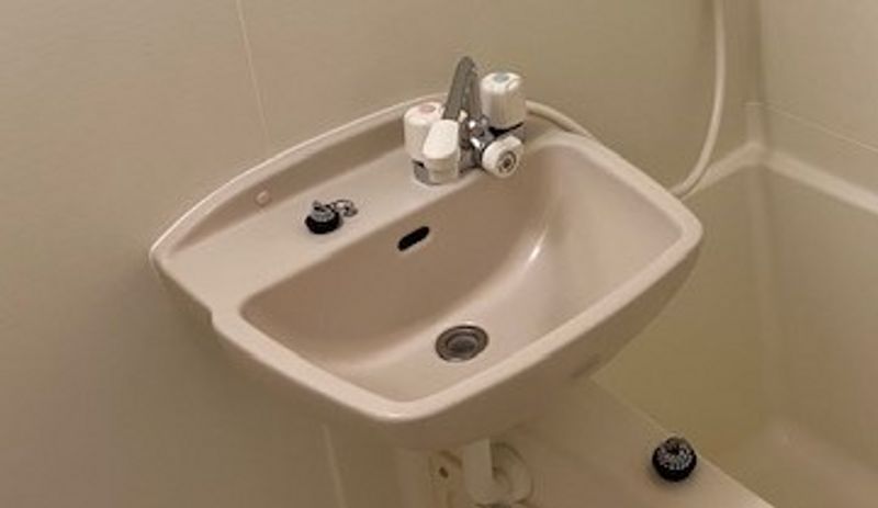 レオパレスグランキャスル新町 洗面台