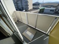 レオパレス古志大橋北サイド バルコニー