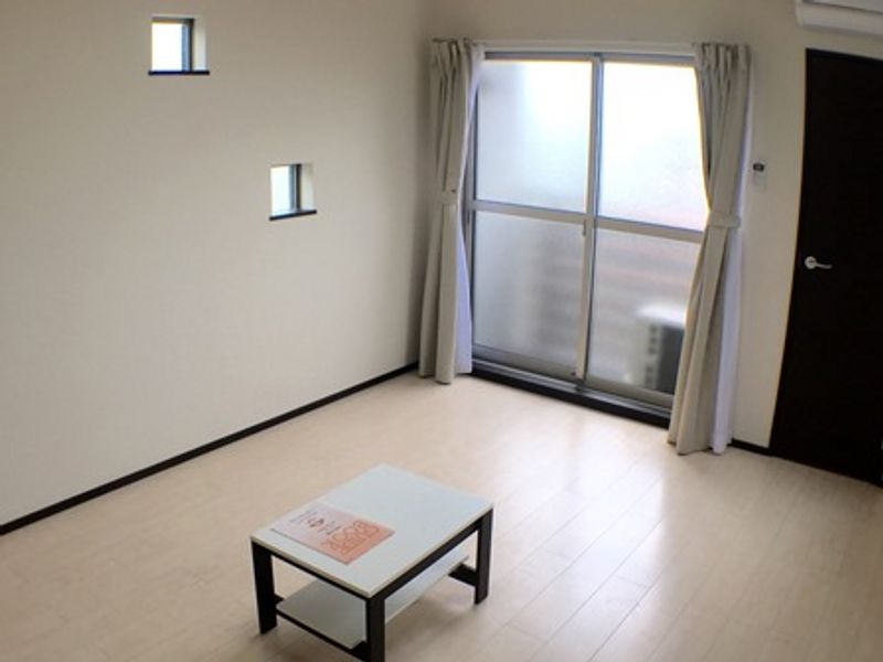 CLEINO Bianca Living room