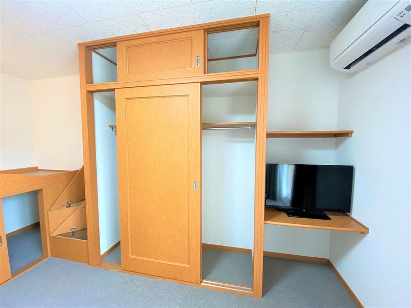 レオパレスひかる２１ 収納