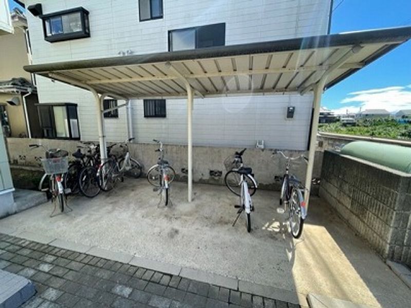 レオパレスセジュール 共用部分