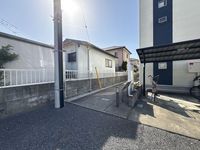 LEONEXT Shine Lối vào