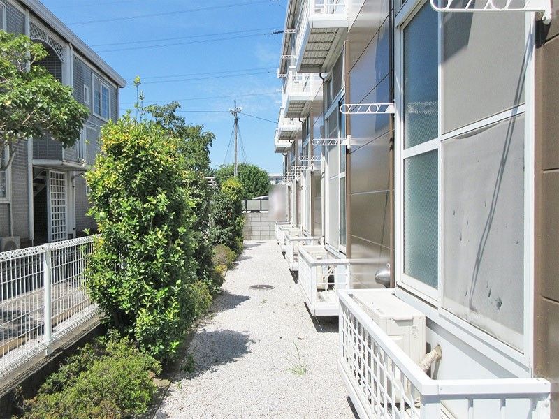 レオパレスＡＬＢＡ バルコニー