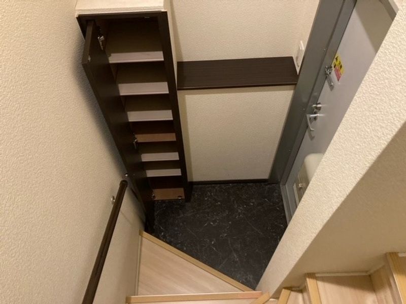 レオネクスト中原 玄関