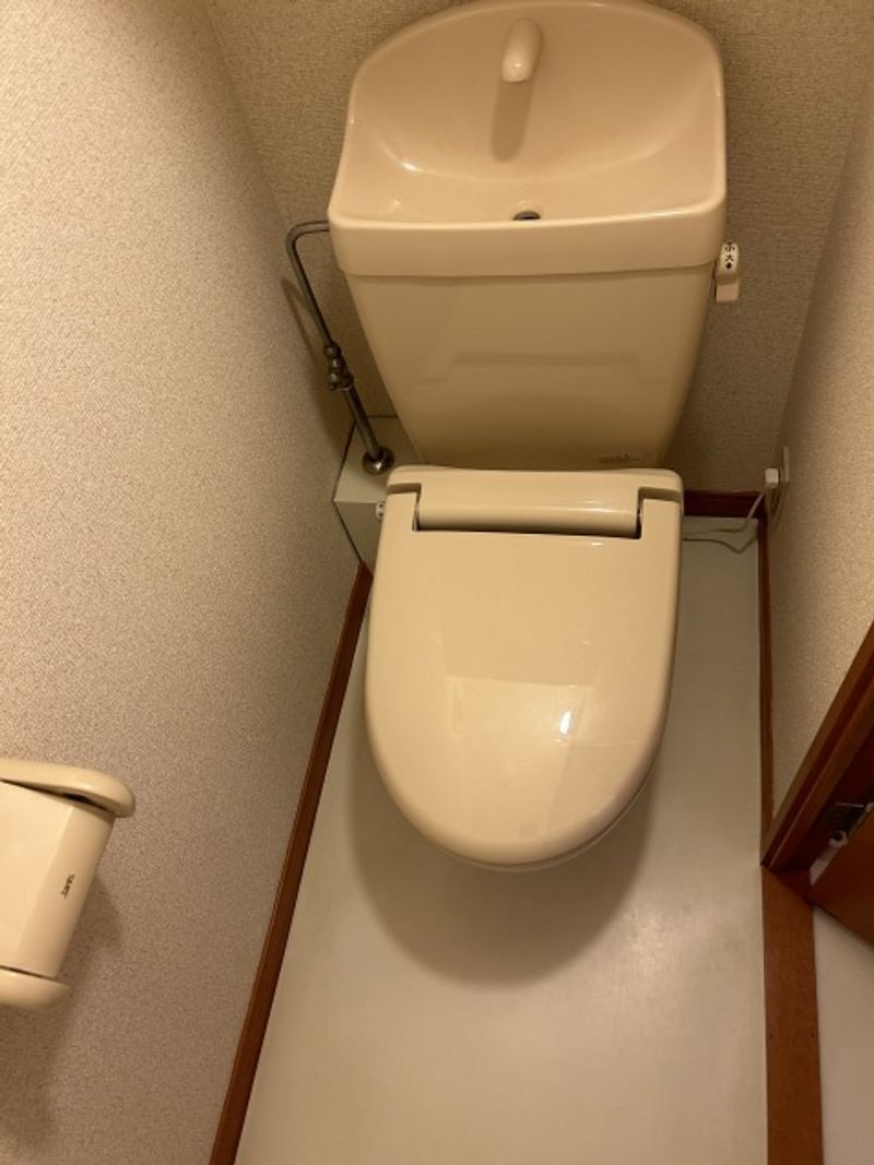 レオパレスハクスイ トイレ