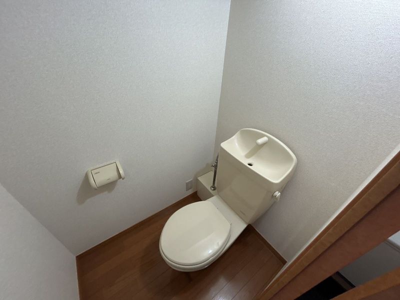レオパレスカネエーズ柳橋 トイレ