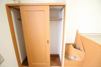 レオパレスフローラ湯築 収納