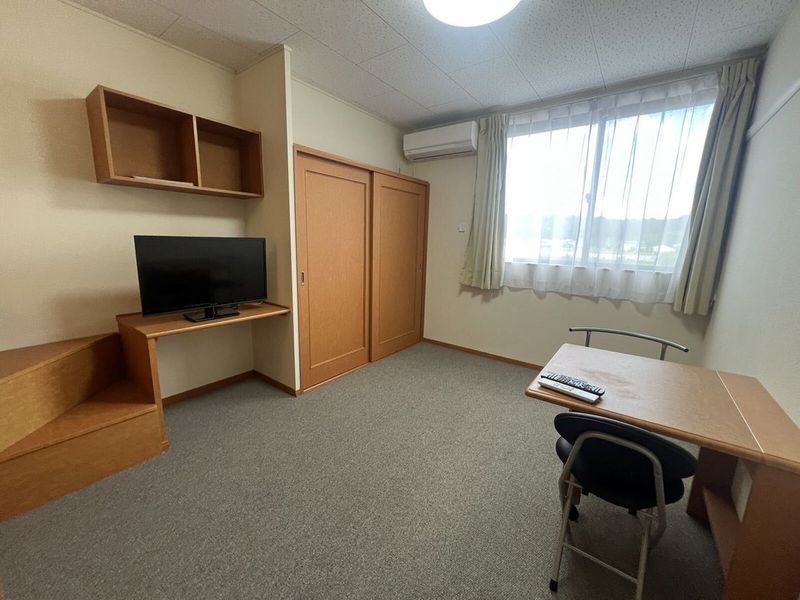 レオパレスエクセル　ケンⅡ 居間