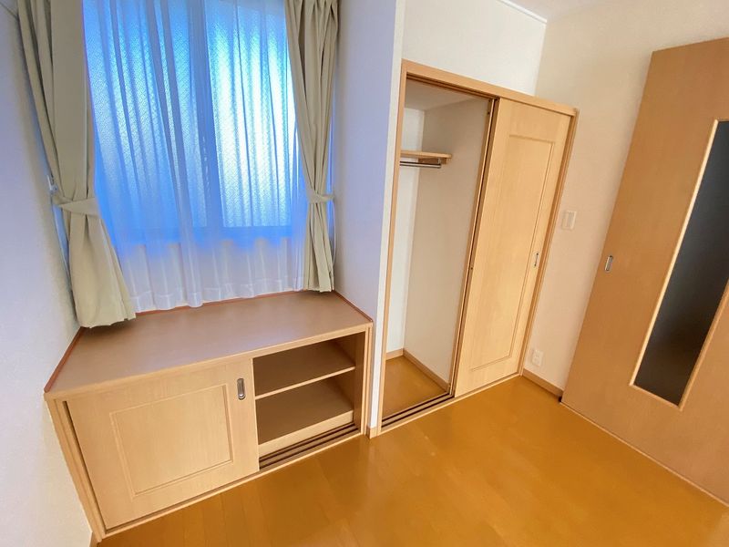 レオパレスサンハイ 収納