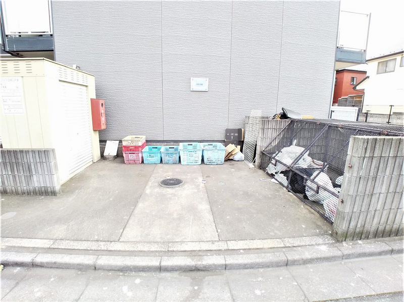 レオパレス喜沢美園 共用部分