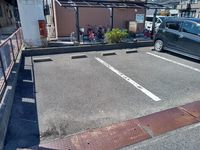 leopalace Houchi Dai2 停车场