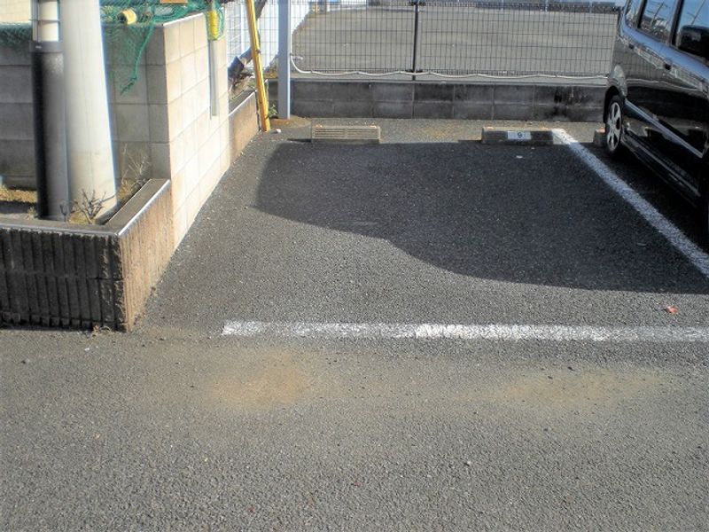 レオパレスＪＯＹ　ＯＮＥ 駐車場