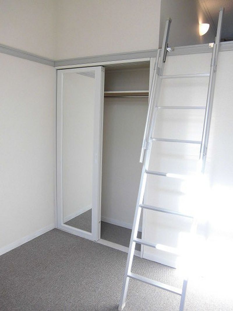 レオパレス飛翔 収納