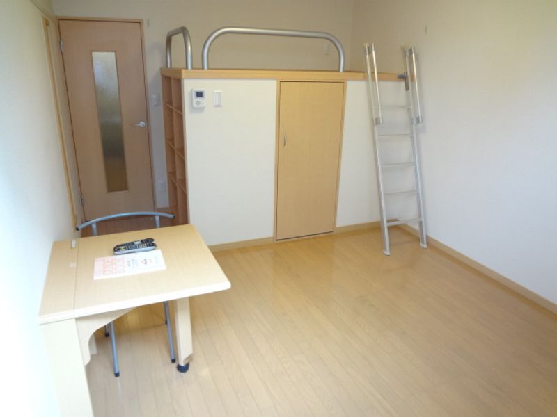 レオネクストセジュール 居間