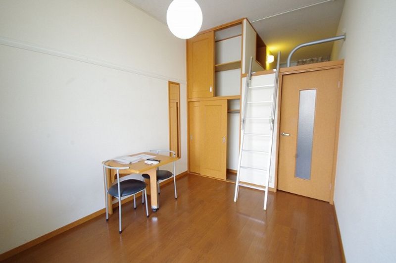 レオパレスヴァンⅡ 居間