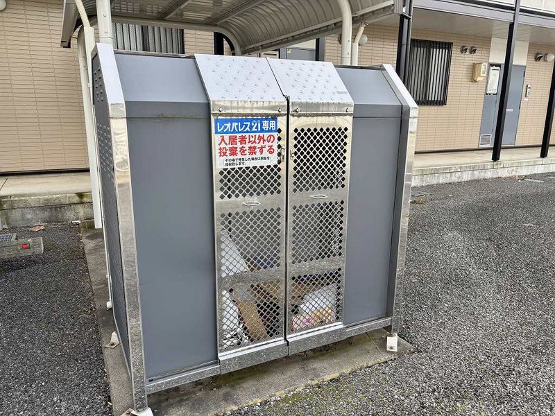レオパレスサニーたか 共用部分