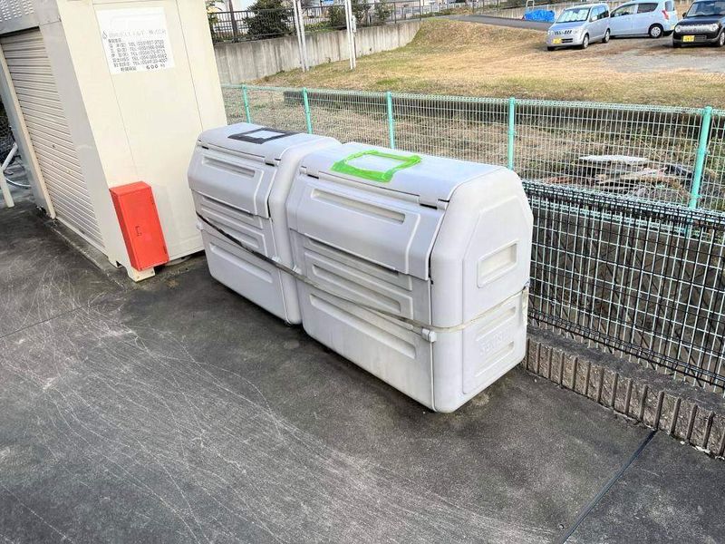 レオパレス向田 その他