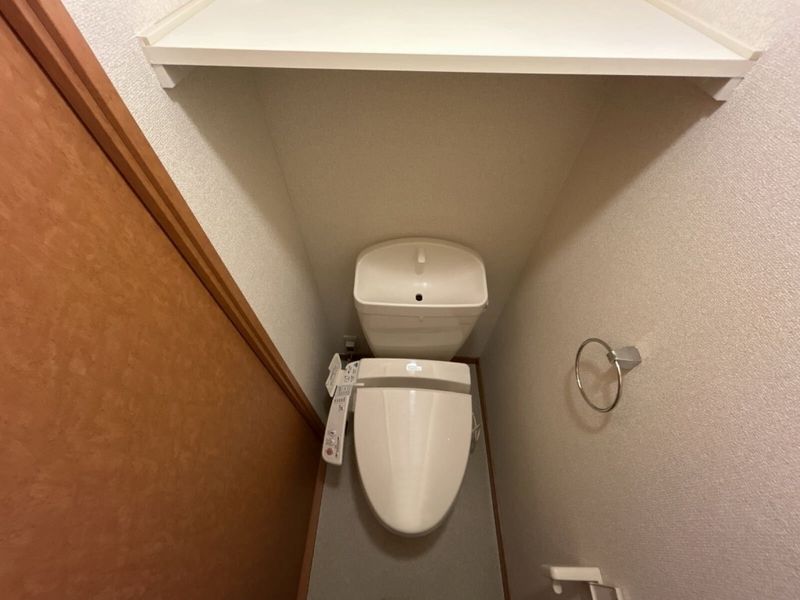 レオパレス西羽貫 トイレ