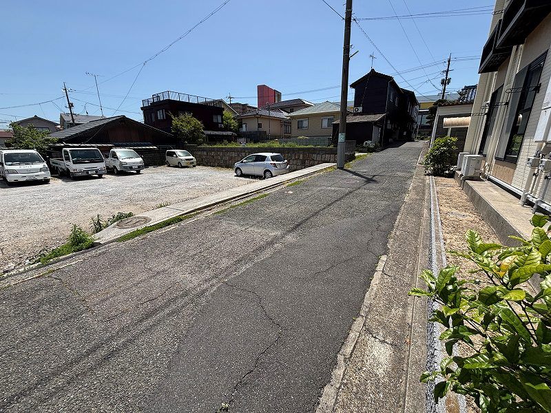 レオパレス飛躍館 駐車場
