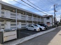 レオパレス二ツ橋 駐車場