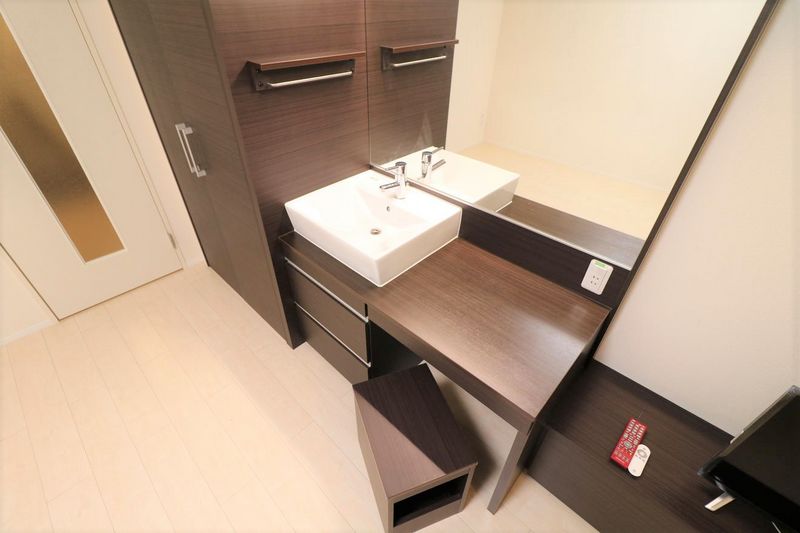 レオネクストファーストクラス 洗面台