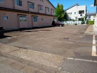 レオパレスカンナ 駐車場