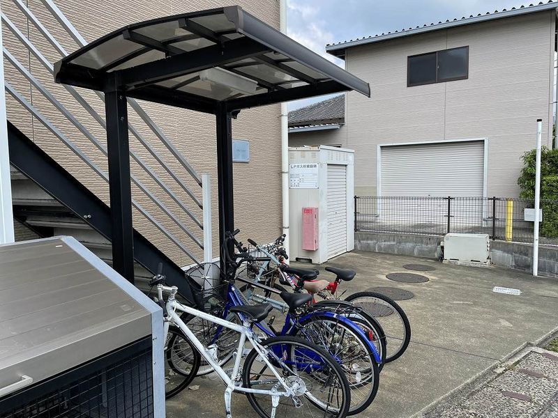 レオパレスサンハイツ 共用部分