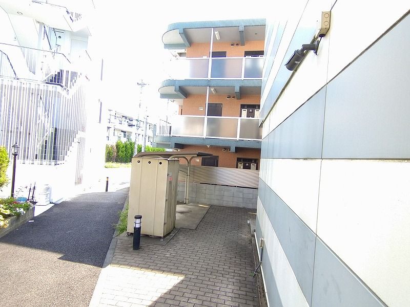 レオパレスペルア高津 共用部分