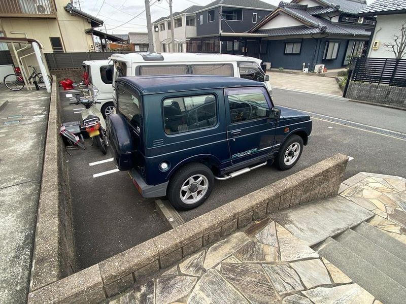 レオネクストエスペランサⅡ 駐車場
