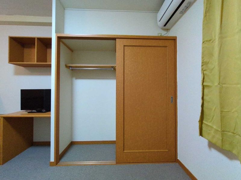 レオパレスイーグル 収納