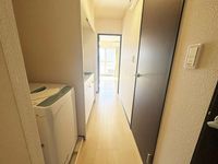 LEONEXT Sunny Court Nishi Terao Entrance