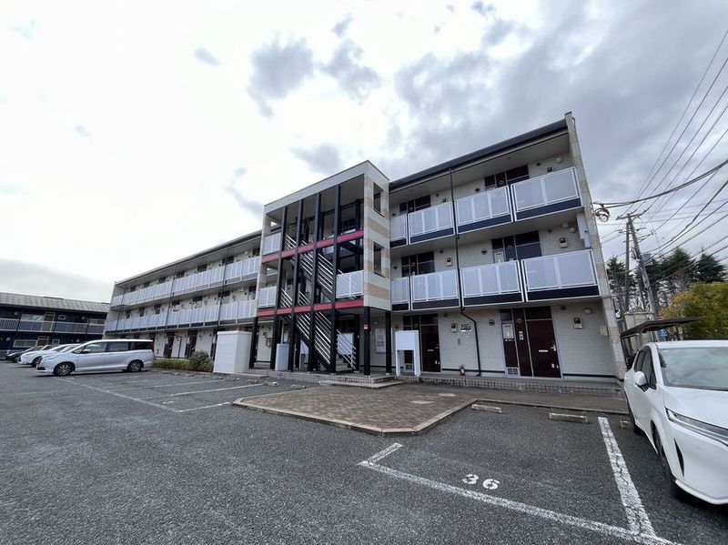 leopalace Eminence Exterior