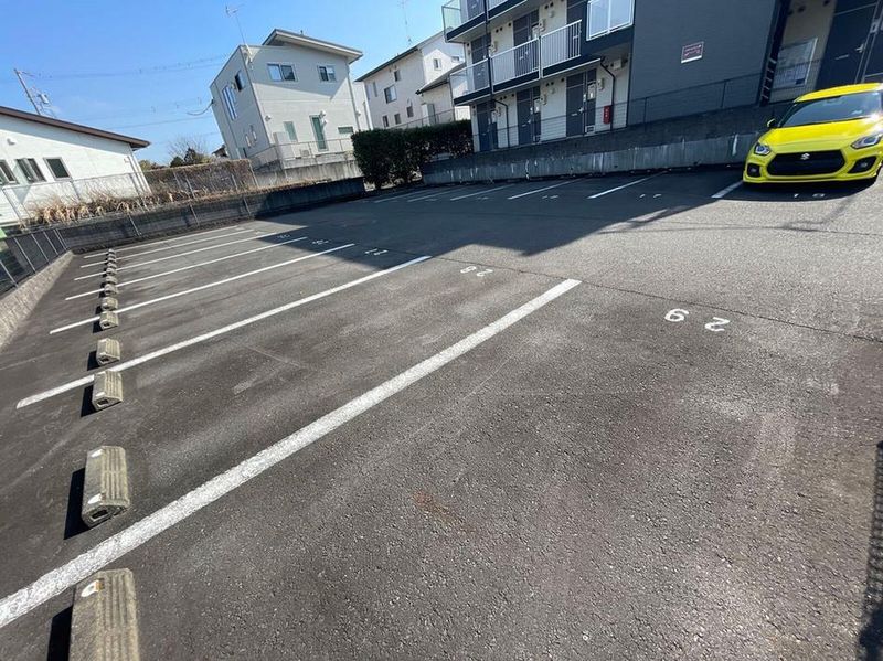 leopalace Nozan Fun II Parking lot