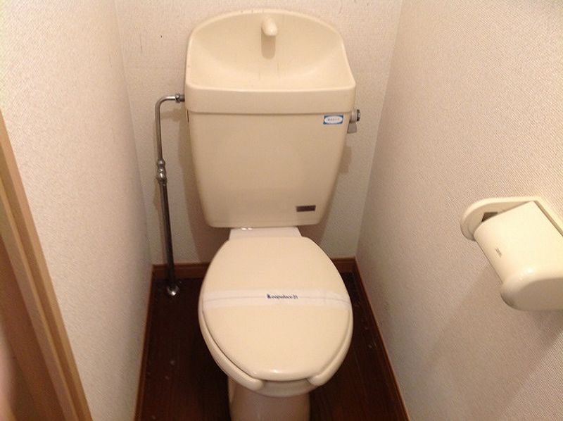 レオパレス祐ノ木 トイレ