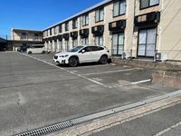 leopalace CO OASIS 주차장