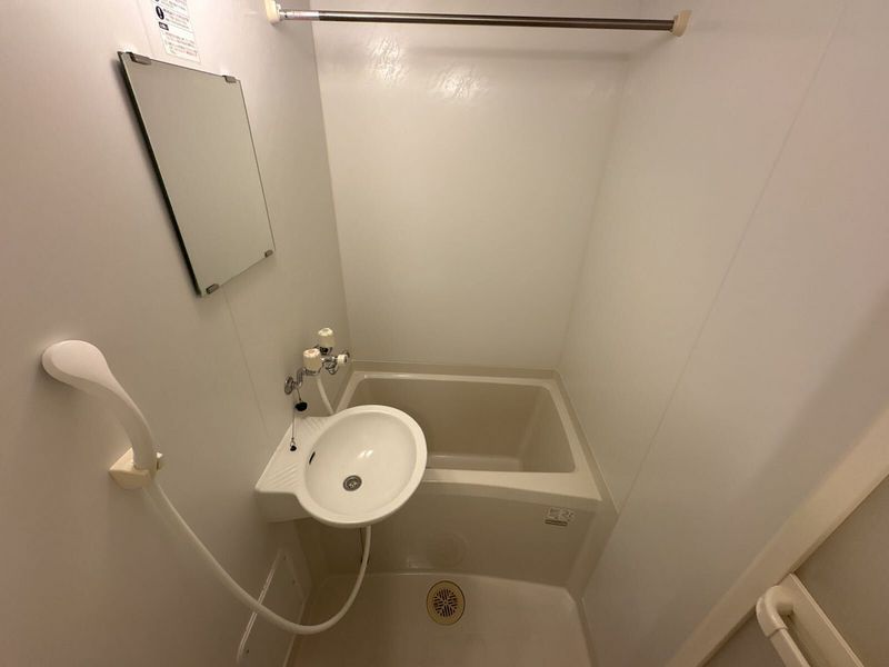 レオパレスフォレスタ 風呂