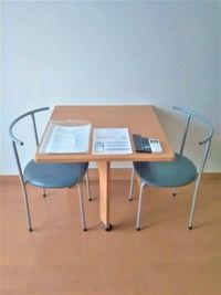 レオパレスオアシス ロビー