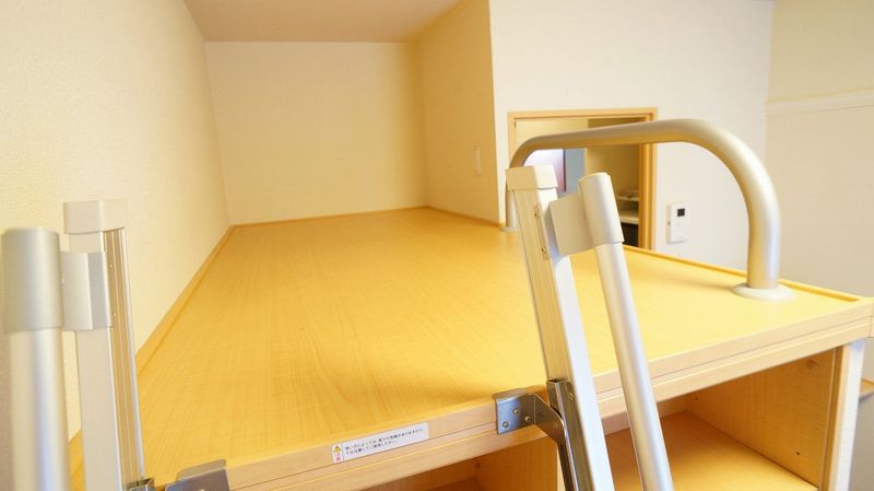 レオパレスホーマルハウト 寝室