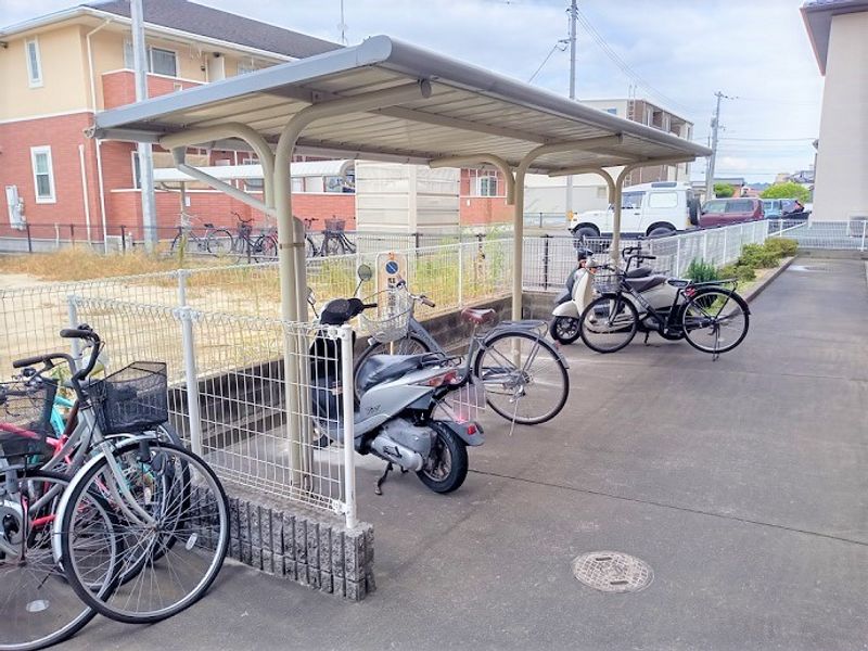 レオパレスピースフル　稲月 共用部分