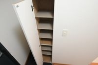 レオパレスＦｌａｔ新栄 収納