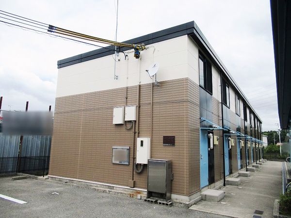 レオパレスメゾンエール 外観