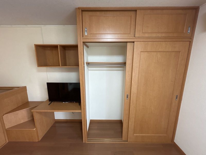 レオパレスボヌール 収納