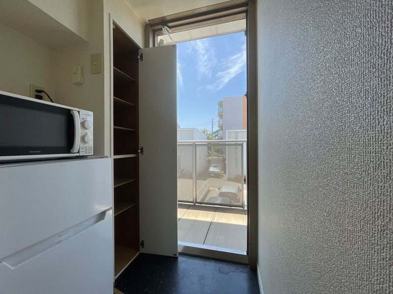 leopalace Mukai B Khác